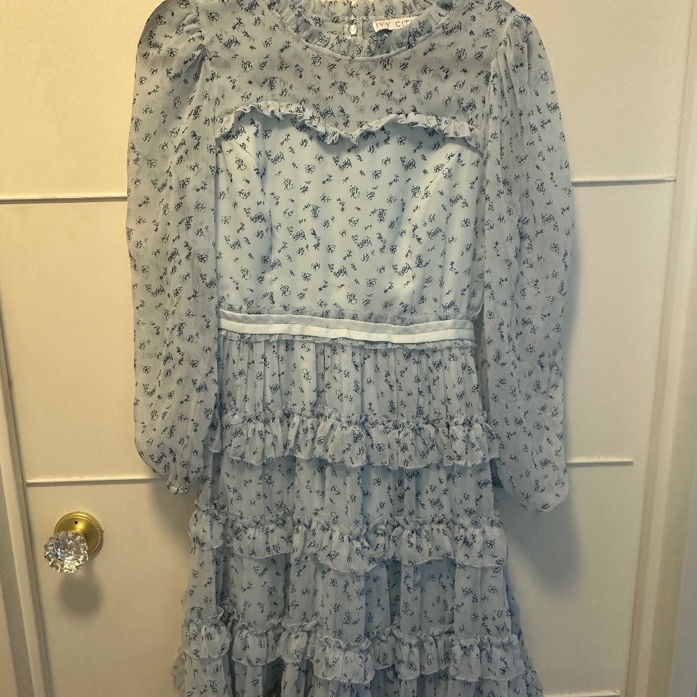 Ivy City Co Light Blue Floral Midi Dress